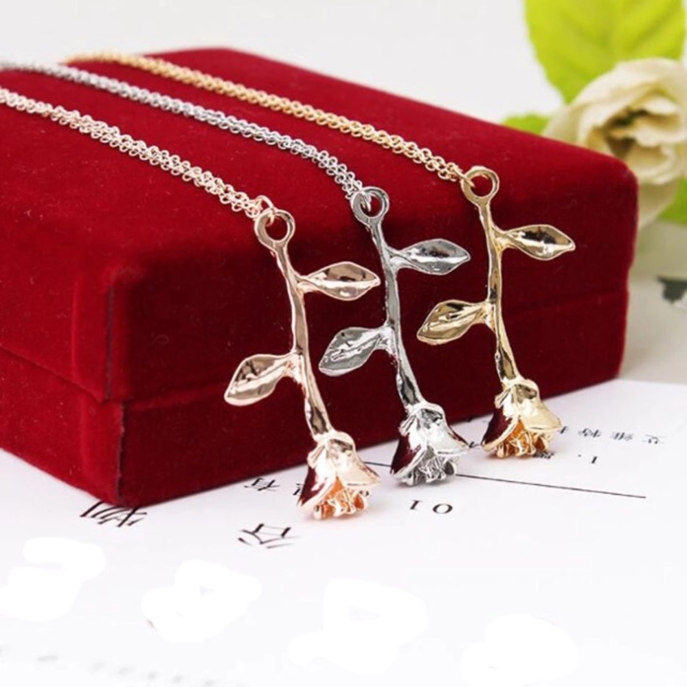 New Rose Necklace - Picture 3 of 8